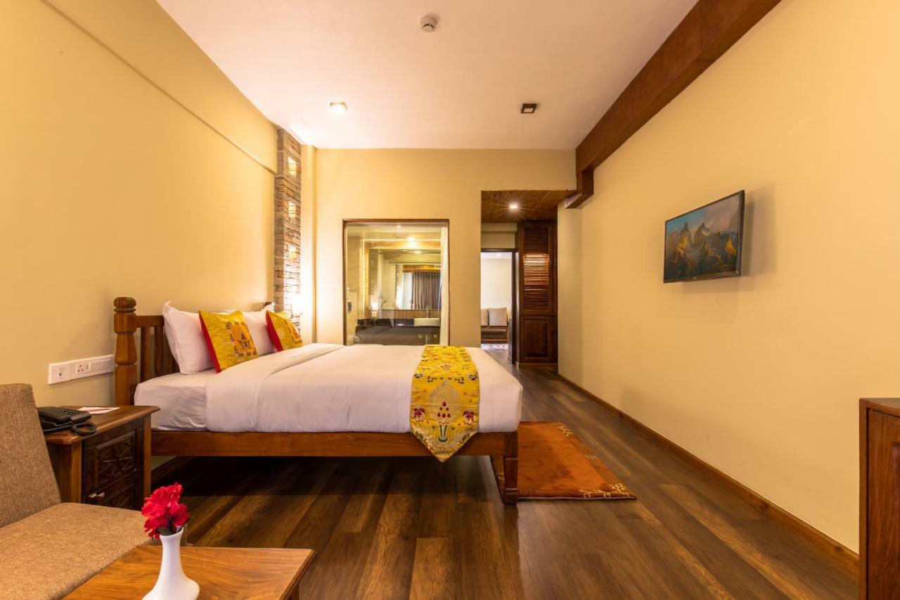 Hotel Mala Pokhara Exterior foto